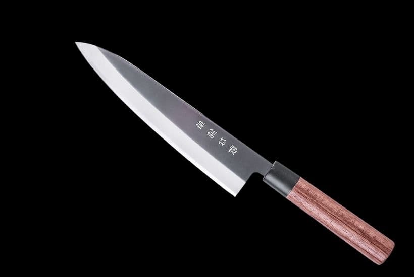 Gyuto knife has a pointed tip while Nakiri is not with pointed tip
